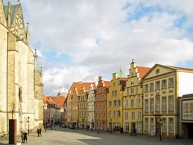 Osnabrück, Blick von der Rathaustreppe auf den Markt