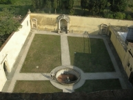 Castello di torregalli, giardino murato