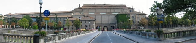 Palazzo della Pilotta, view from the Parma River