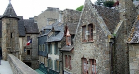 Mont Saint Michel village