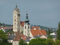 Pfarrkirche und Frauenbergkirche Stein