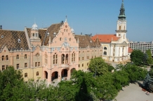 Kossuth square, Kecskemét, City Hall and Great Church