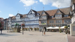 Wolfenbüttel, Stadtmarkt mit Rathaus