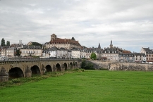 Decize, view over the old brigdge across the Loire