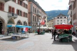 Sion, Markt auf der Rue du Grand Pont