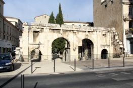 Nîmes, Porte d’Auguste