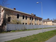 Tomme officersboliger i Paldiski/Empty officersʹ flats in Paldiski