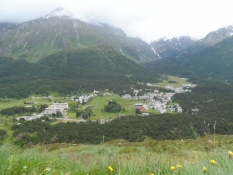 Udsigt mod Maloja fra bjergsiden/View towards Maloja from the mountain slope
