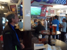Øl og TV-fodbold har alle dage passet godt sammen/Beer and tv-football always go well along
