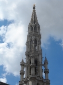 Tårnets spir er synligt på lang afstand/The spire can be seen from a long distance