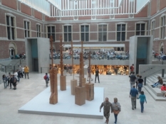 Rijksmuseums indergård efter en stor restaurering fornylig/The inner yard of the National Museum
