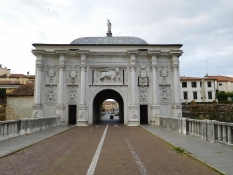 Treviso: Porta San Tomaso