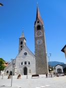 St. Lorenzen: Piazza Franz Hellweger, Chiesa Hl. Laurentius