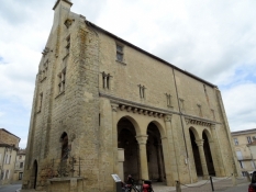 La Réole, Rathaus aus dem 12. Jahrhundert