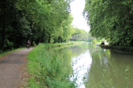 Radweg am Canal latéral à la Garonne