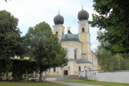 Kloster Metten, Pfarrkirche