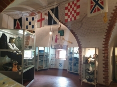 Das Museum erzählte viel über den Marinestützpunkt des Forts