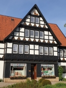 Dieses schöne Haus unten in Ilsenburg beheimatet eine Apotheke