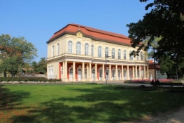 Merseburg, palace garden salon