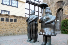 Goslar, Rosentor Skulpturen