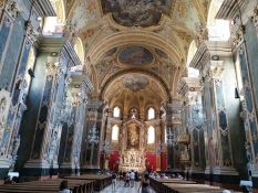 Das Mittelschiff der großartigen Kathedrale von Brixen