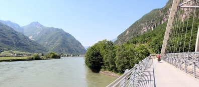 On the Adige Valley cycle path near Ala